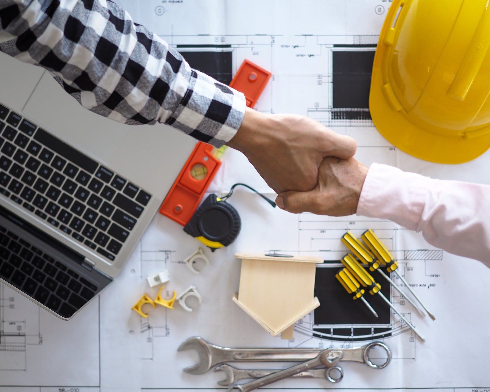 Home Builders, Remodelers, and Contractors Love Our Wall Paneling Company. Here's Why.